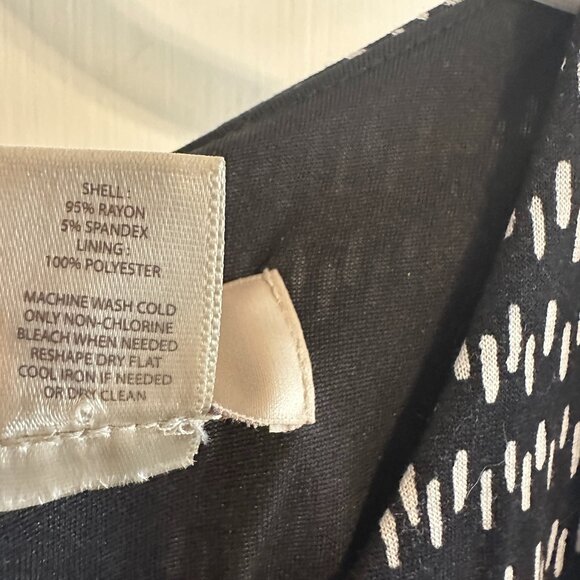 | LOFT OUTLET | Black and White Patterned Dress - Picture 4 of 4